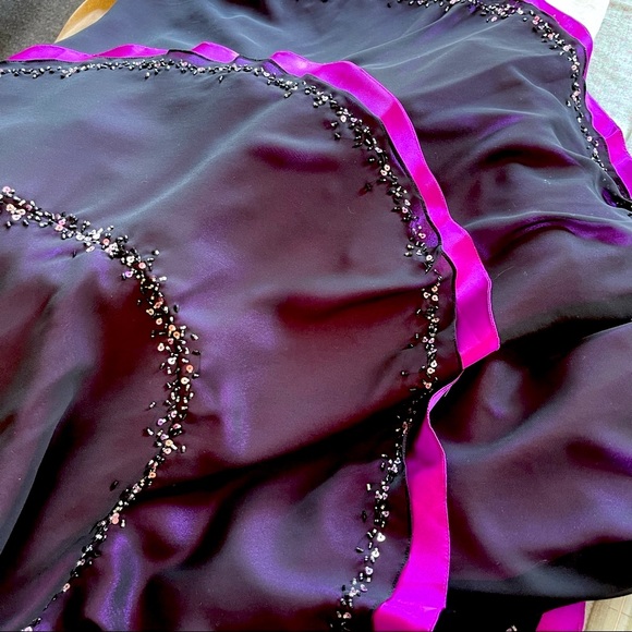 Laissez Les Bons Temps Rouler! Beaded Hi Low Dress - Picture 4 of 9